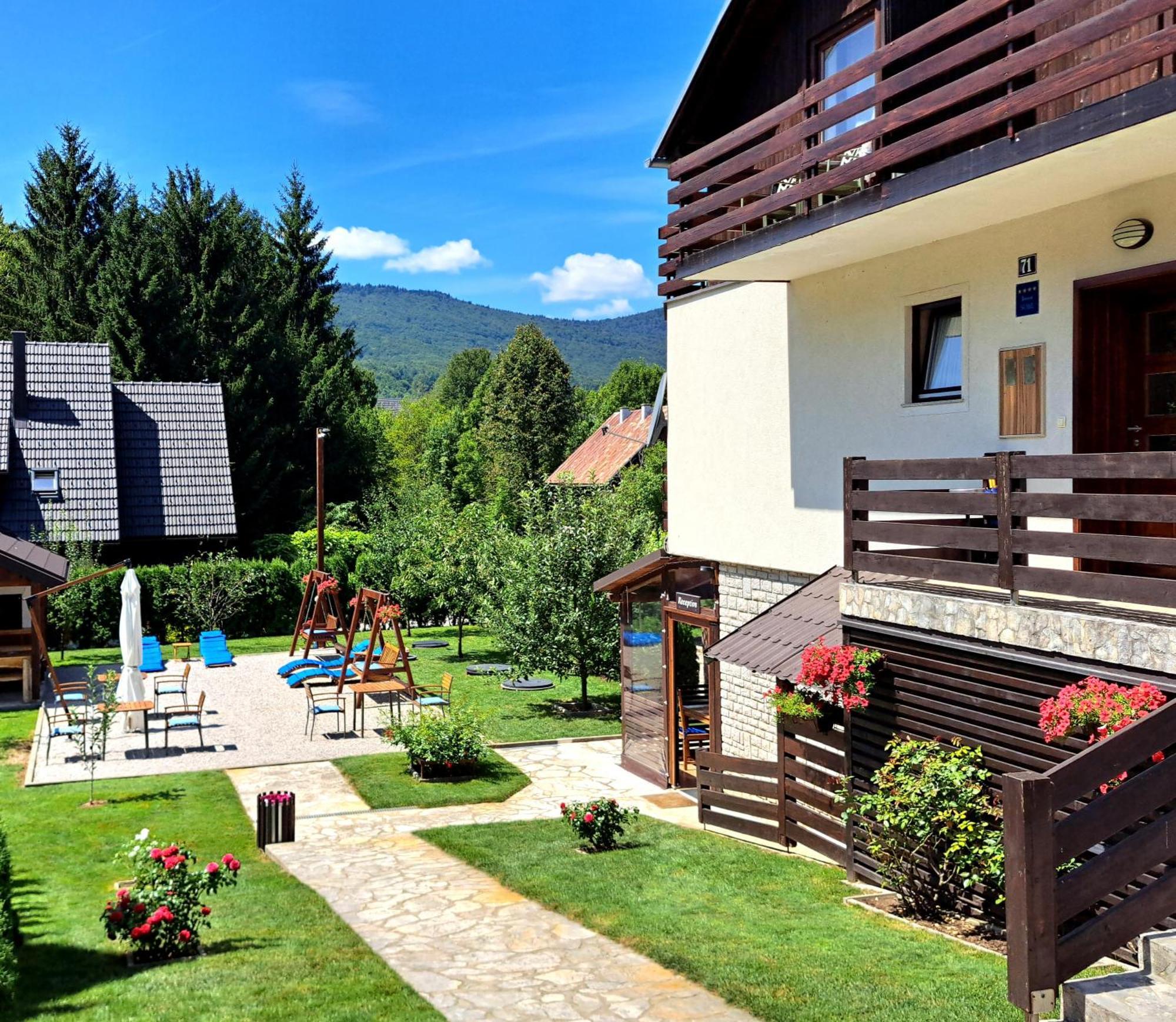 Plitvice Lower Lakes Rooms Plitvica selo Exterior foto